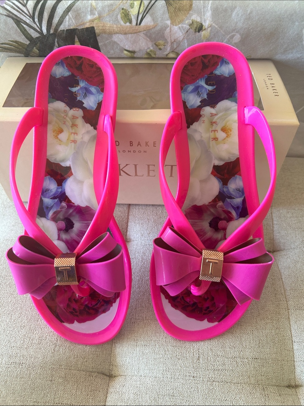 Ted Baker Bright Pink Bow Jelly Sandals